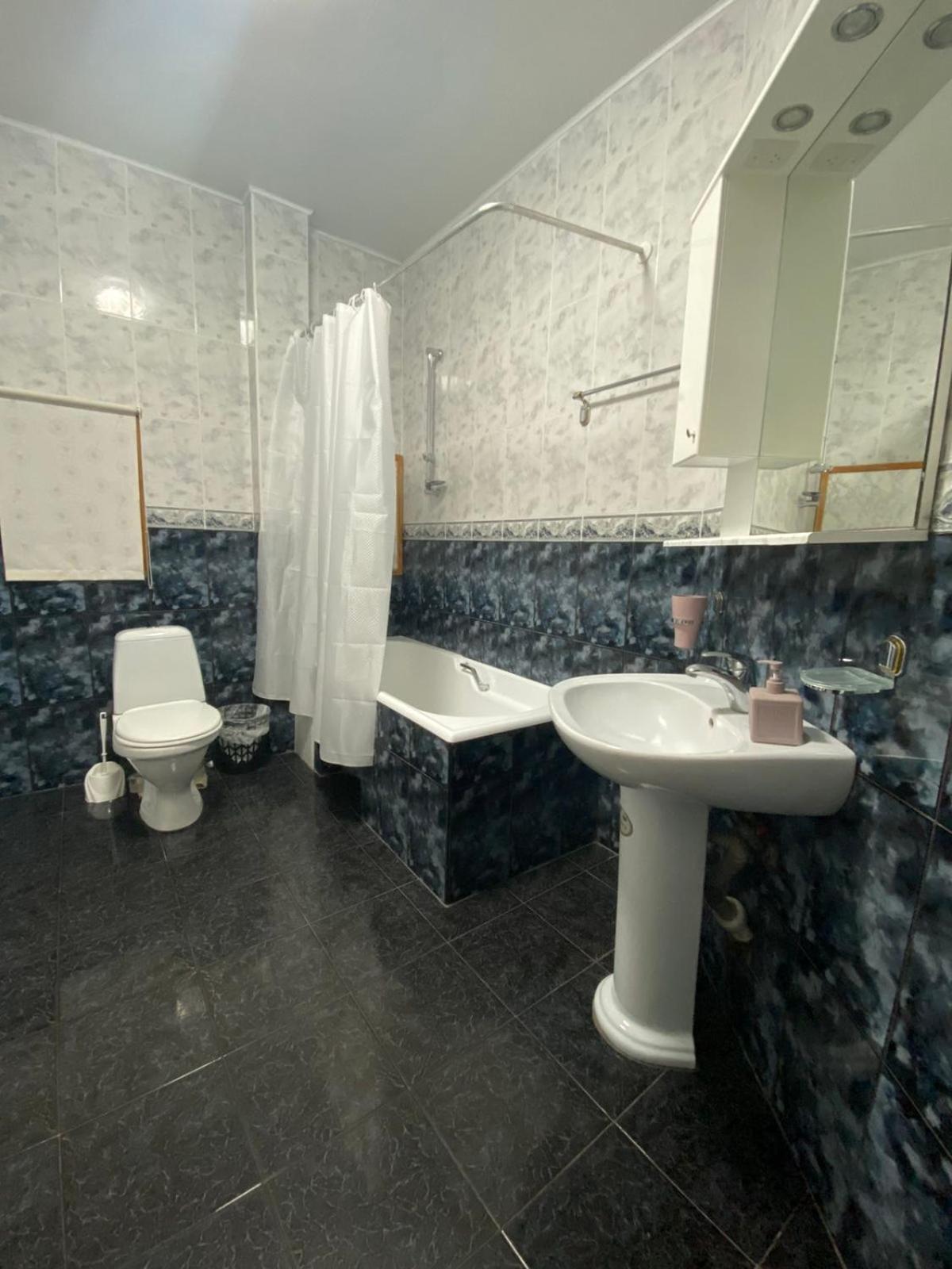 Suites On Chaikovskogo Odessa Eksteriør billede