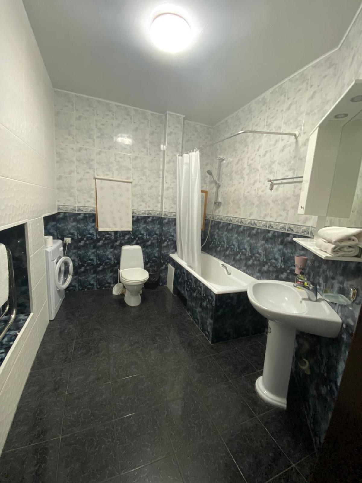 Suites On Chaikovskogo Odessa Eksteriør billede